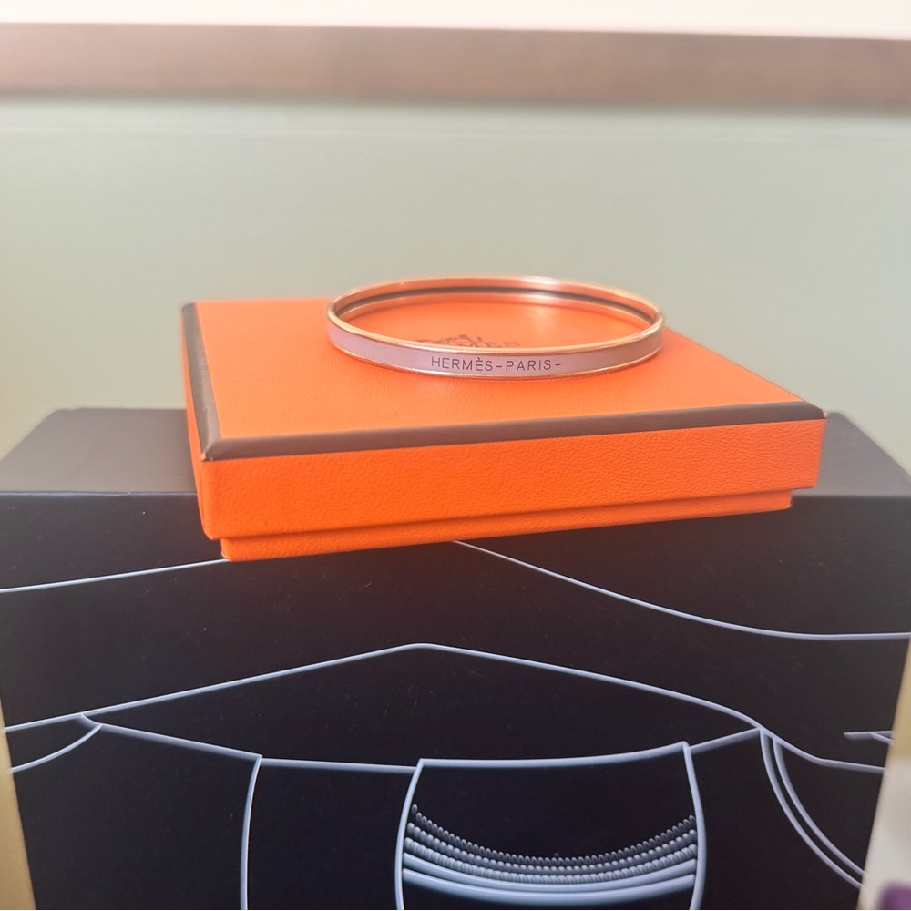 Hermès blush / rose gold Bangle Bracelet - Picture 2 of 5